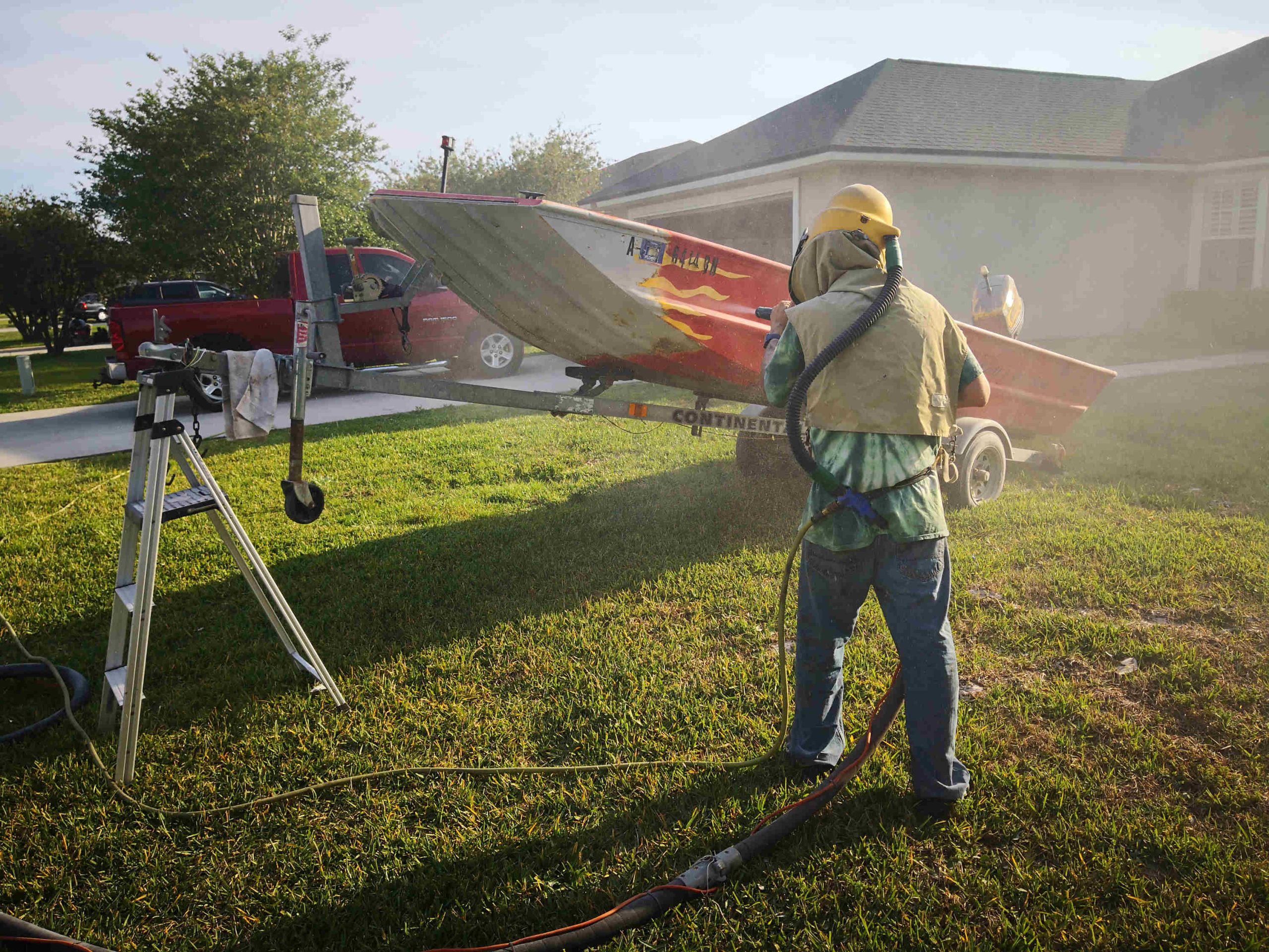 16_ft_aluminum_boat_sandblasting-01-scaled-1.jpg