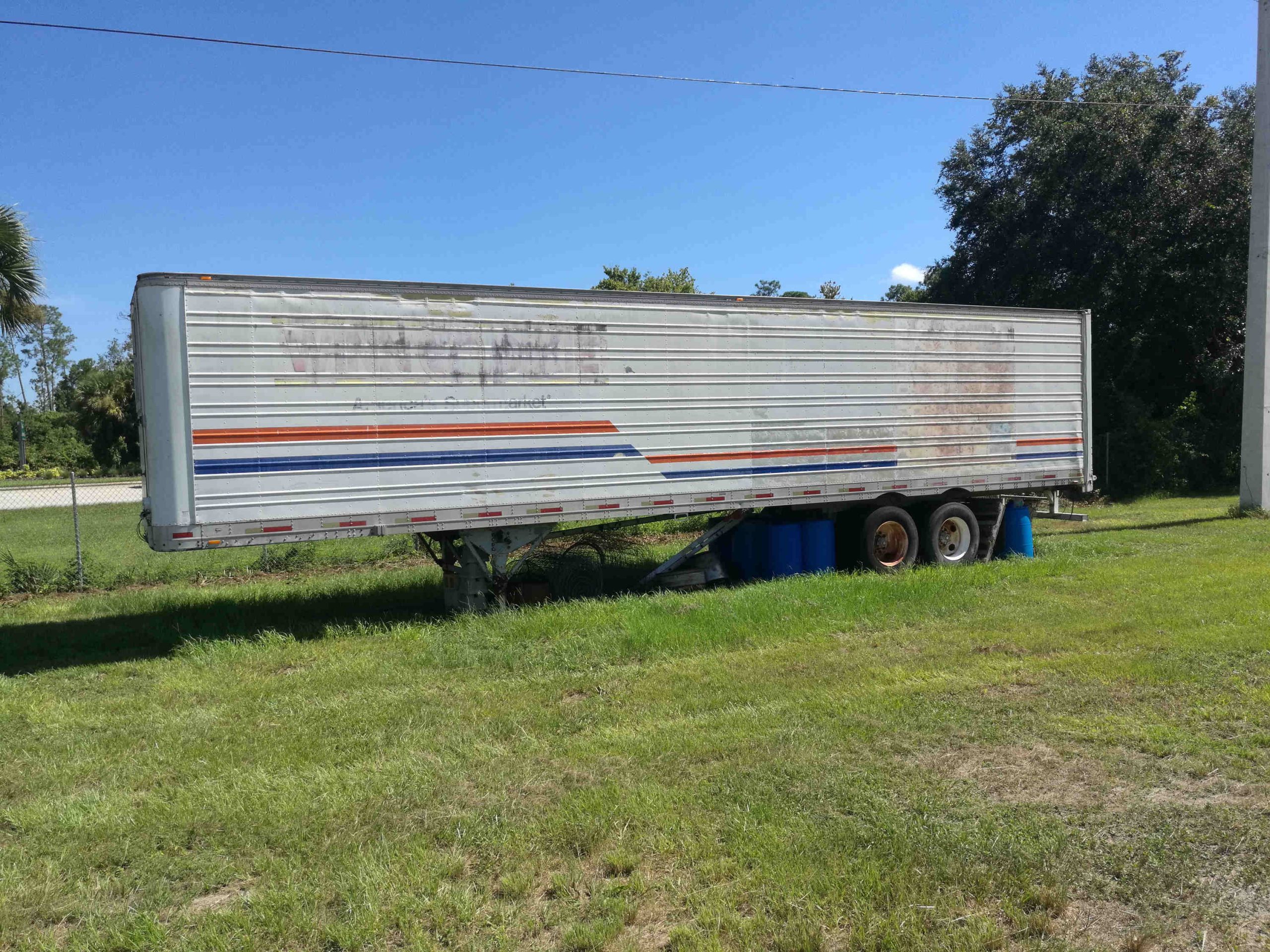 Aluminum_Tractor_trailer_sandblast_paint_removal-01-scaled-1.jpg
